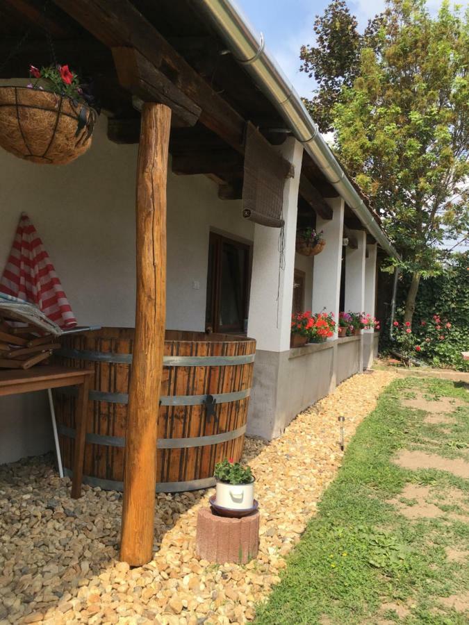 Rozsa Vendeghaz Ξενοδοχείο Tokaj Εξωτερικό φωτογραφία